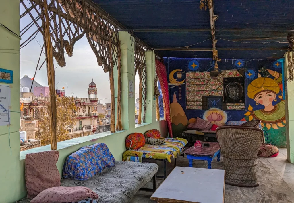 La nostra bella terrazza dell'hotel a Pushkar