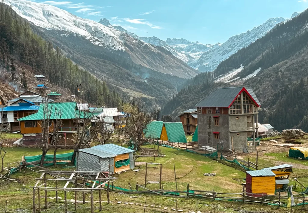 The main buildings in Waichin Valley